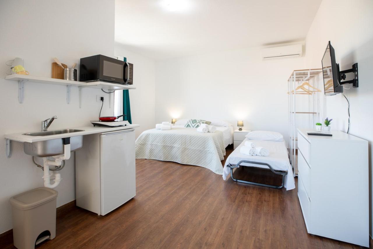 La Magnolia Rooms Олбия Екстериор снимка